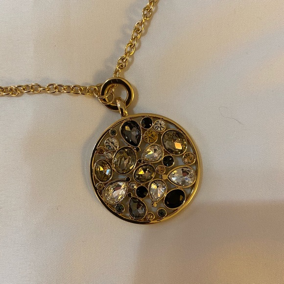 Nw/oT Chico’s Gold Long Necklace w/ Faux Gemstones - Picture 4 of 7